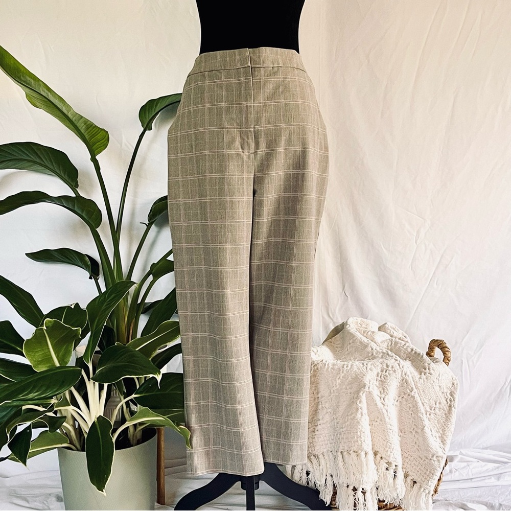 Express Women's Gray Plaid Cropped Pants